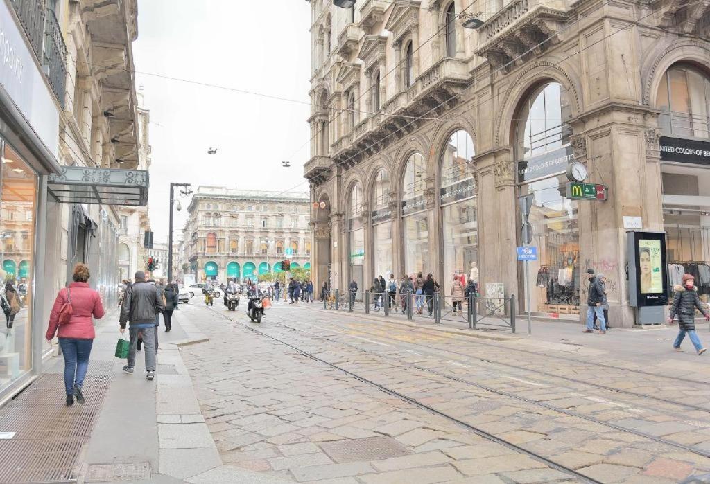 Bilocale In Piazza Duomo 4Pax Apartment Milano Exterior foto